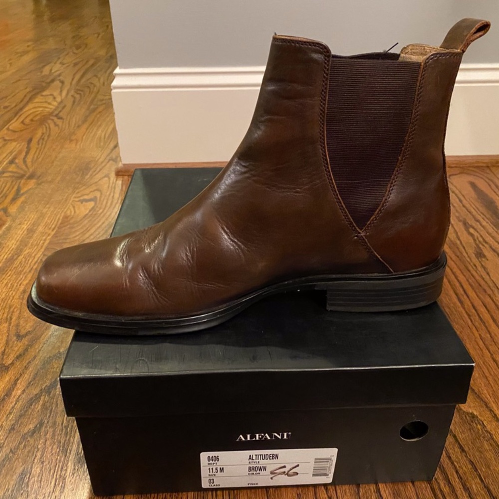Mens Alfani brown leather boots